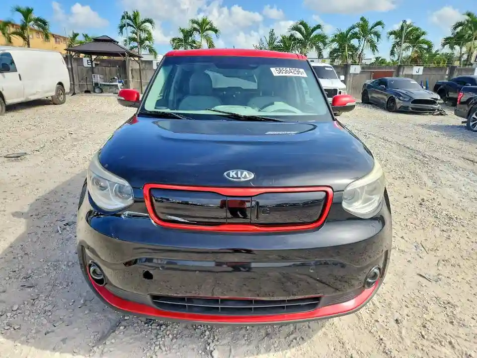 KNDJX3AE0F7002875 2015 KIA SOUL-4