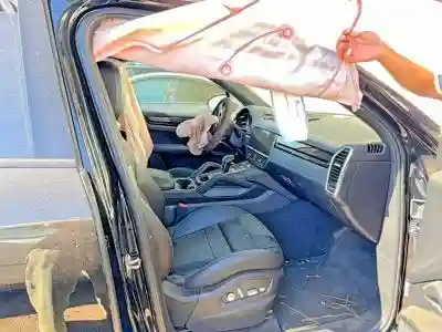 WP1AA2AY9MDA03803 2021 PORSCHE CAYENNE-4