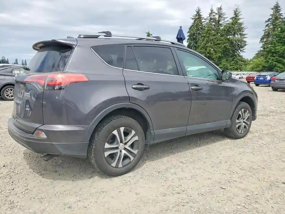 2T3BFREV0HW592278 2017 TOYOTA RAV4-2