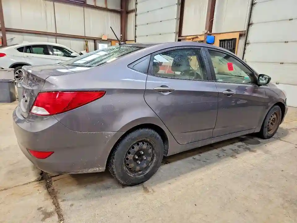 KMHCT4AE3GU984975 2016 HYUNDAI ACCENT-2