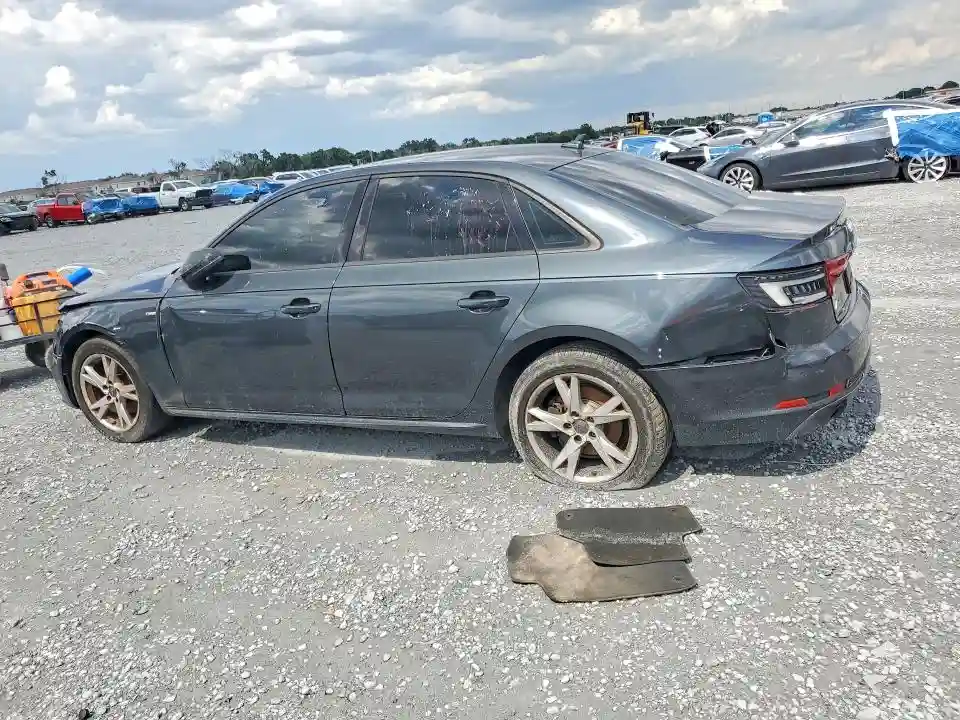 WAUKMAF43JN019978 2018 AUDI A4-1