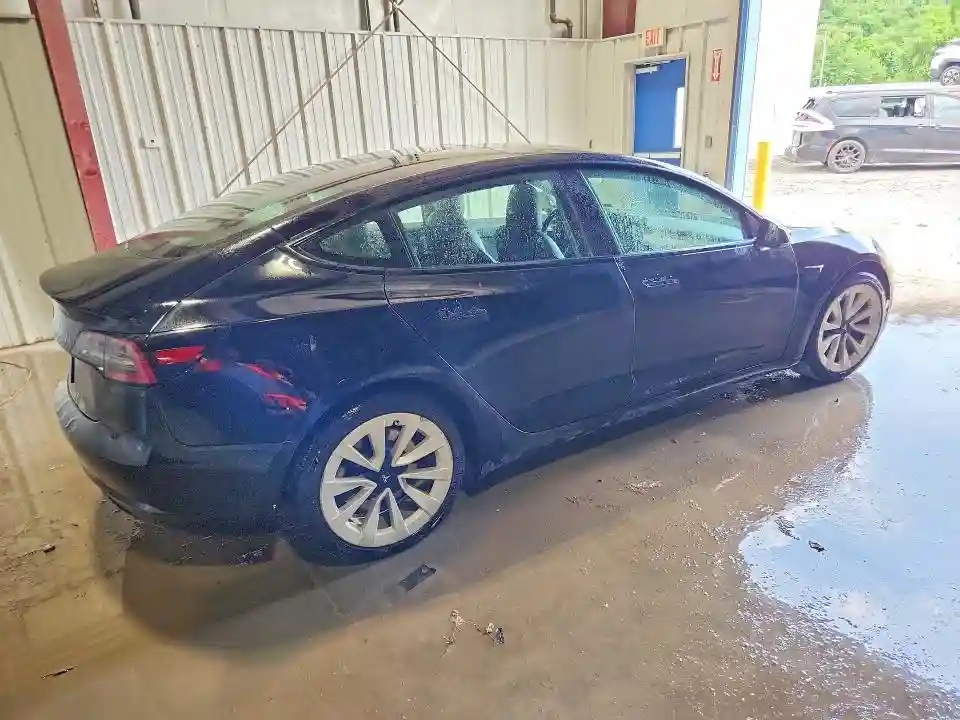 5YJ3E1EAXPF436968 2023 TESLA MODEL 3-2
