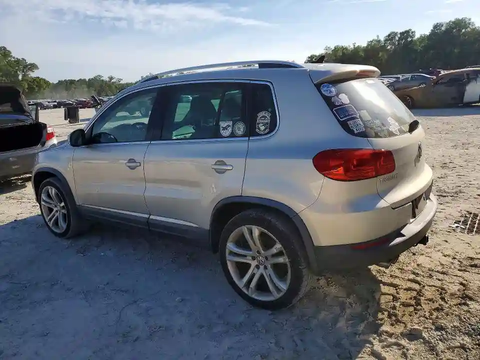 WVGAV3AX3DW081108 2013 VOLKSWAGEN TIGUAN-1