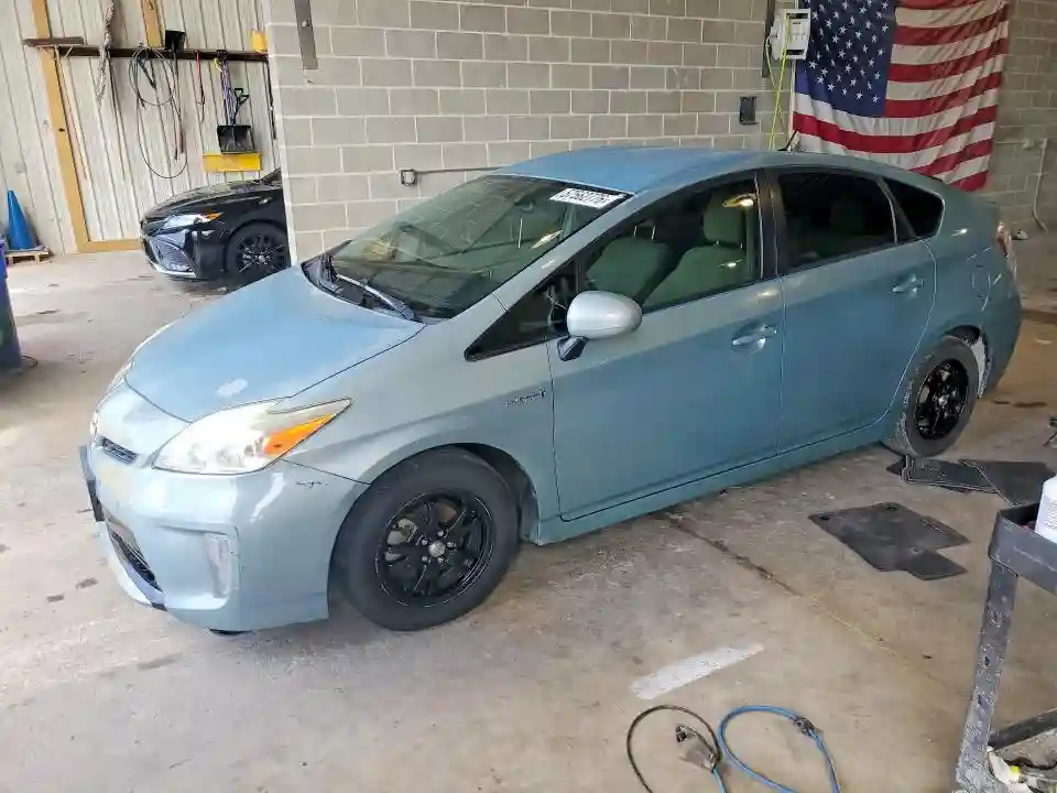 JTDKN3DU2F1963123 2015 TOYOTA PRIUS-0