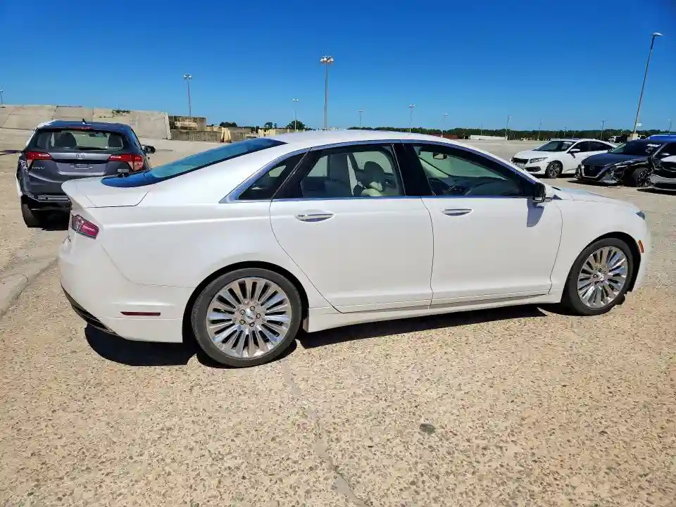 3LN6L2G94ER813359 2014 LINCOLN MKZ-2