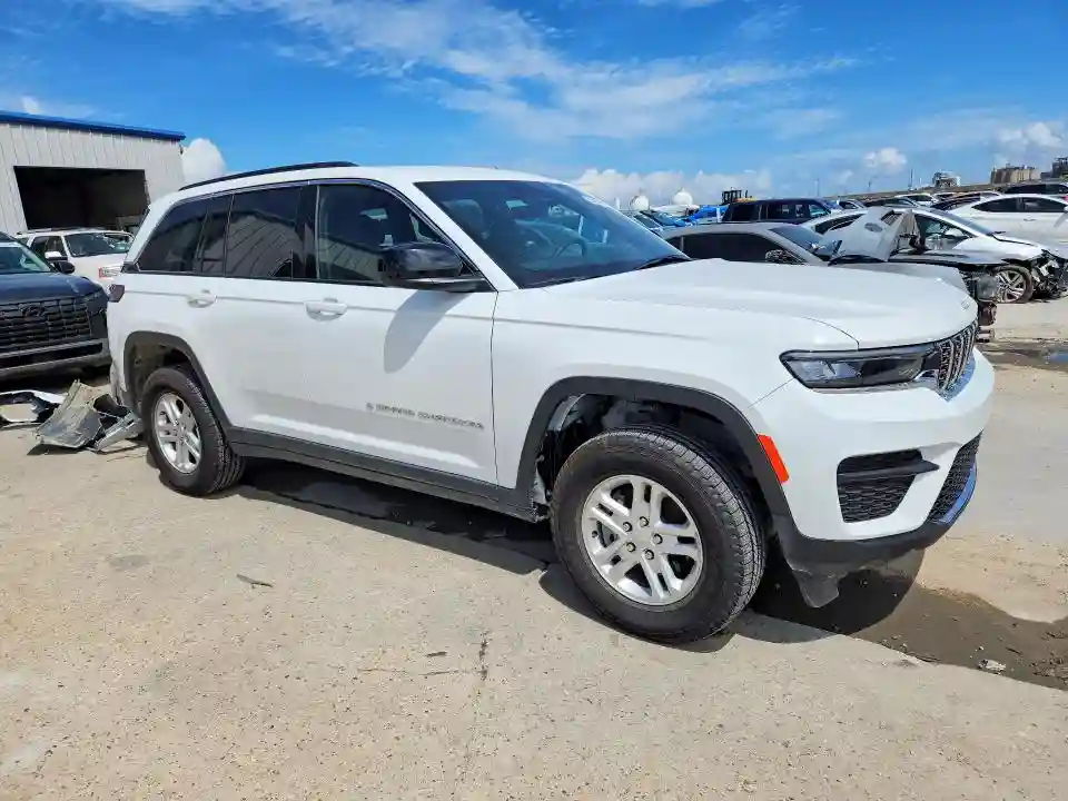 1C4RJGAG4SC322618 2025 JEEP GRAND CHEROKEE-3