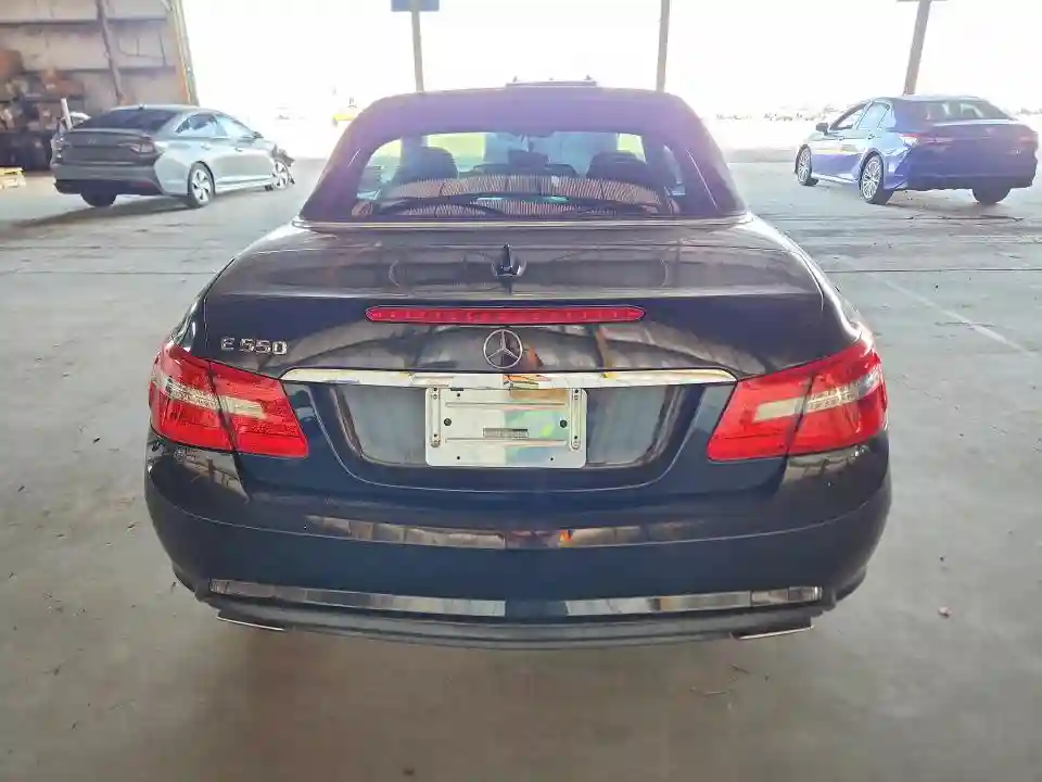 WDDKK7CF9BF094073 2011 MERCEDES-BENZ E-CLASS-5