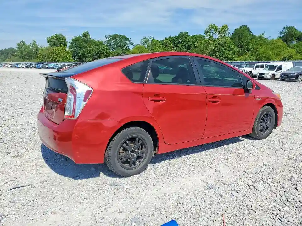 JTDKN3DU9F1989539 2015 TOYOTA PRIUS-2