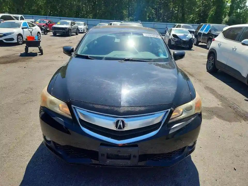 19VDE1F50DE011663 2013 ACURA ILX-4