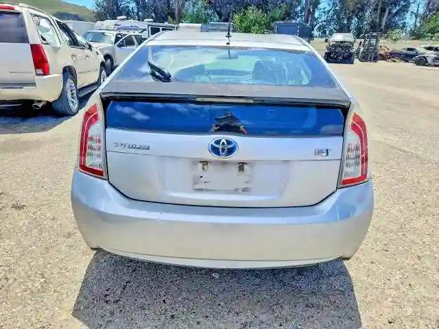 JTDKN3DU5C5379402 2012 TOYOTA PRIUS-5
