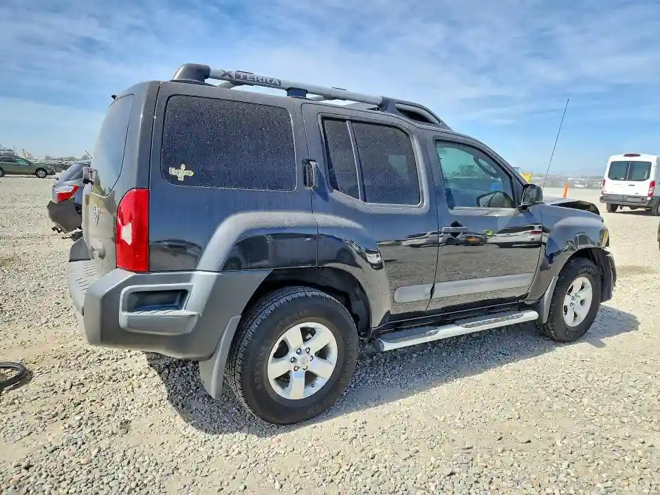 5N1AN0NW4CC517657 2012 NISSAN XTERRA-2