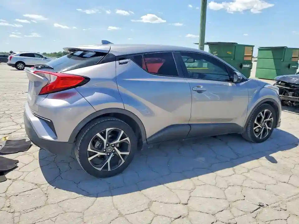 NMTKHMBX4JR035432 2018 TOYOTA C-HR-2