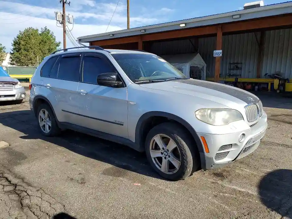 5UXZW0C53CL668924 2012 BMW X5-3