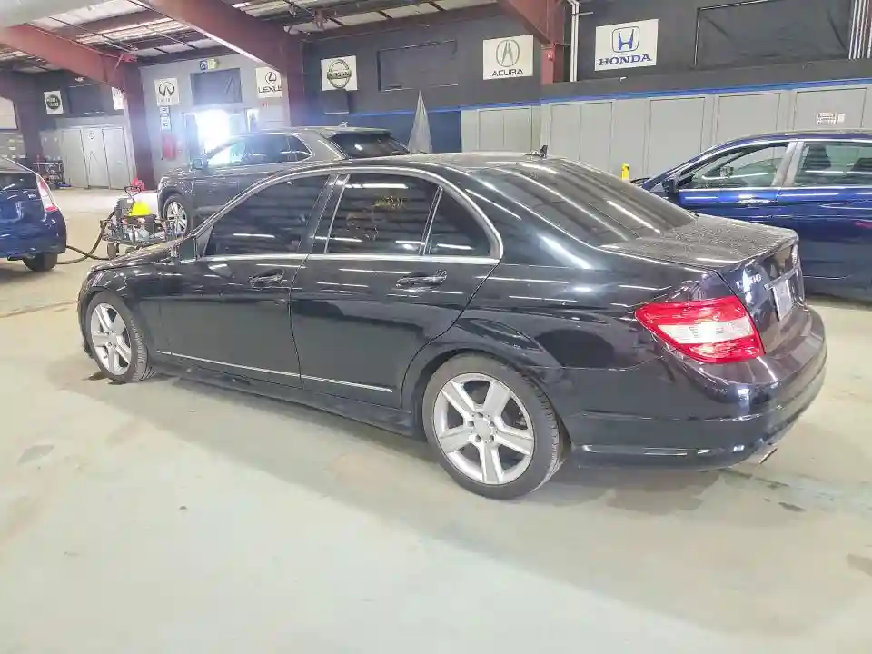 WDDGF8BB1BR183603 2011 MERCEDES-BENZ C-CLASS-1