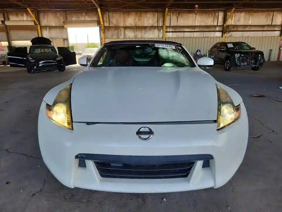 JN1AZ4FHXCM370421 2012 NISSAN 370Z-4