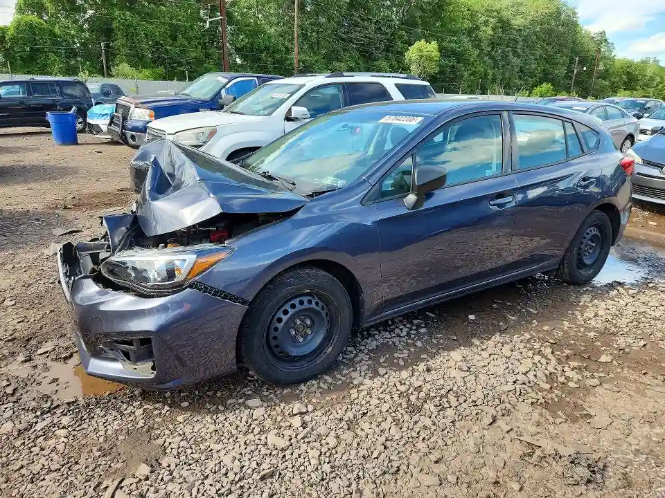 4S3GTAA6XH3738574 2017 SUBARU IMPREZA-0