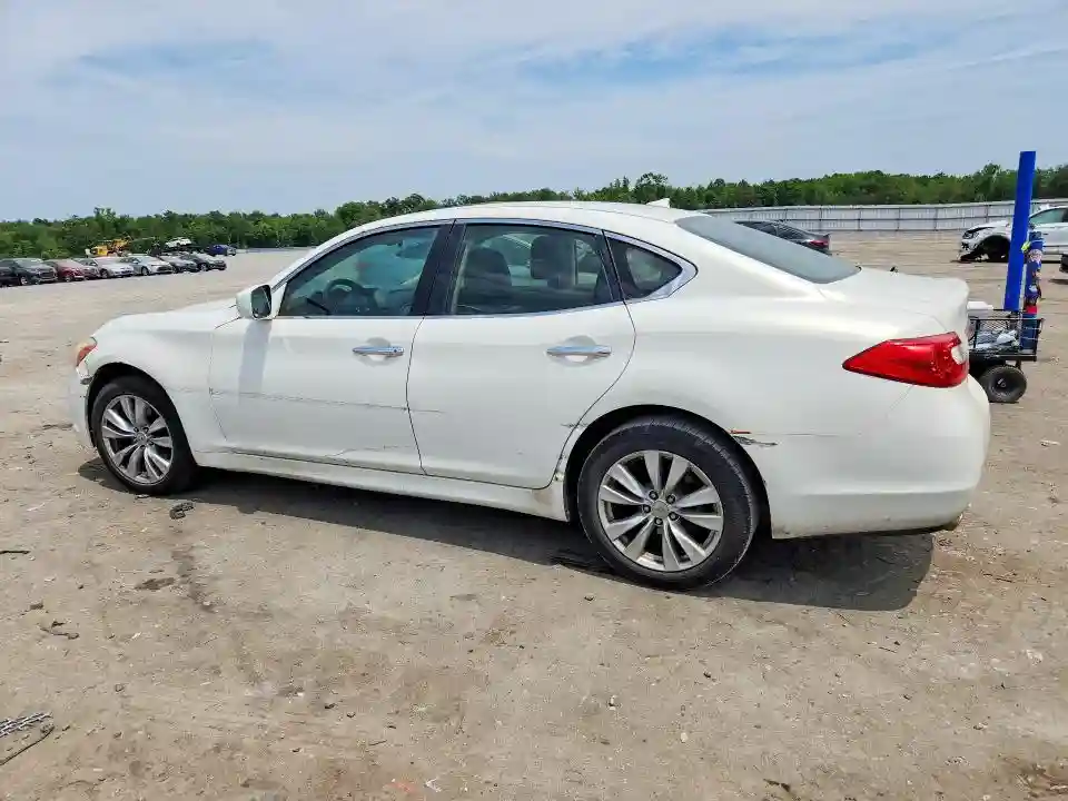 JN1BY1AR6BM372686 2011 INFINITI M37-1
