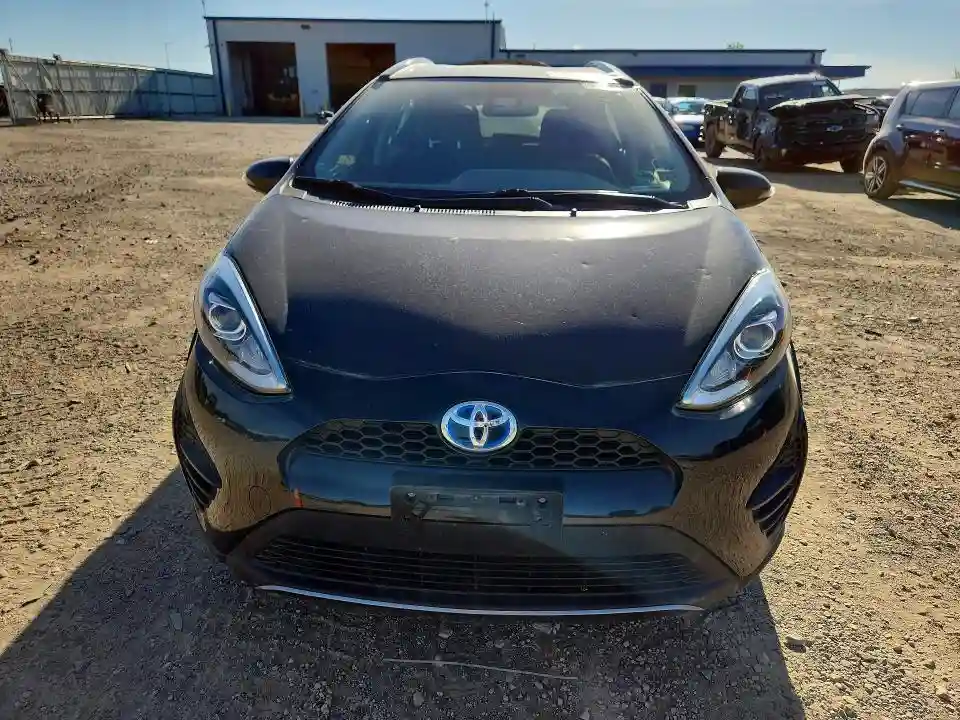 JTDKDTB37J1605845 2018 TOYOTA PRIUS-4