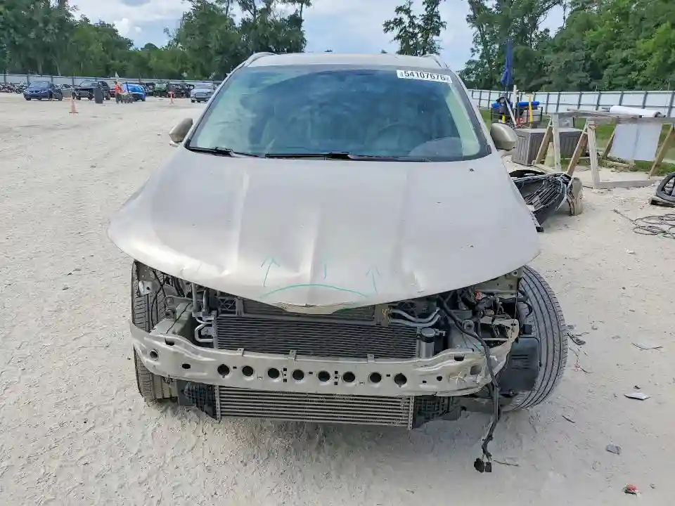 5LMCJ3C92HUL55271 2017 LINCOLN MKC-4