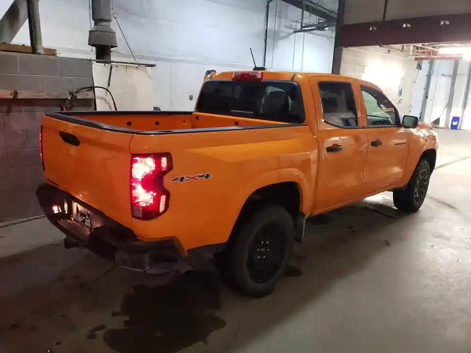 1GCPTBEKXS1215345 2025 CHEVROLET COLORADO-2