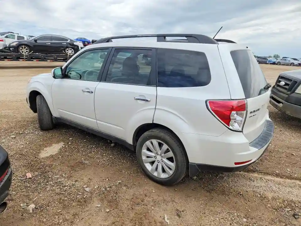 JF2SHBDCXBH759195 2011 SUBARU FORESTER-2
