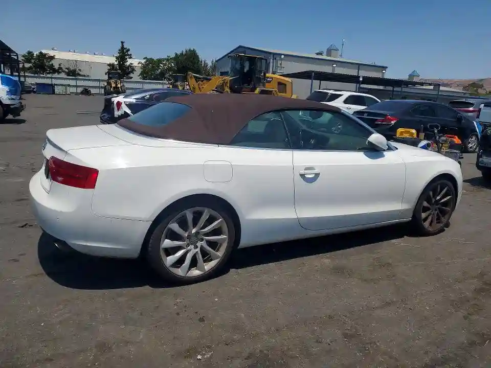 WAUJFAFH2DN014767 2013 AUDI A5-2