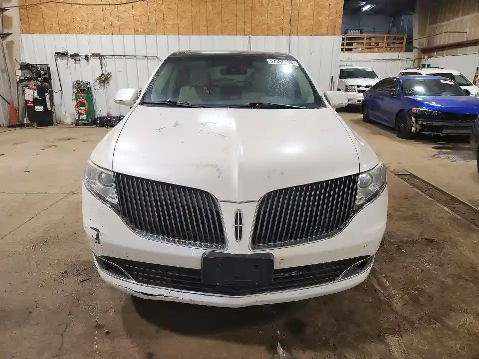 2LMHJ5AT2DBL57058 2013 LINCOLN MKT-4