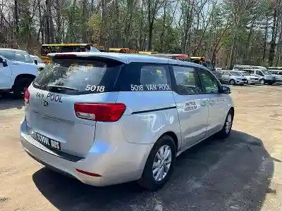 KNDMA5C1XJ6403384 2018 KIA SEDONA-3