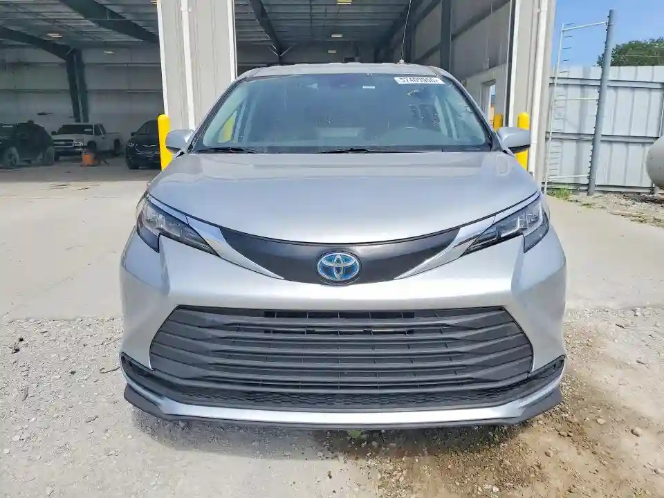 5TDKSKFC6NS062927 2022 TOYOTA SIENNA-4