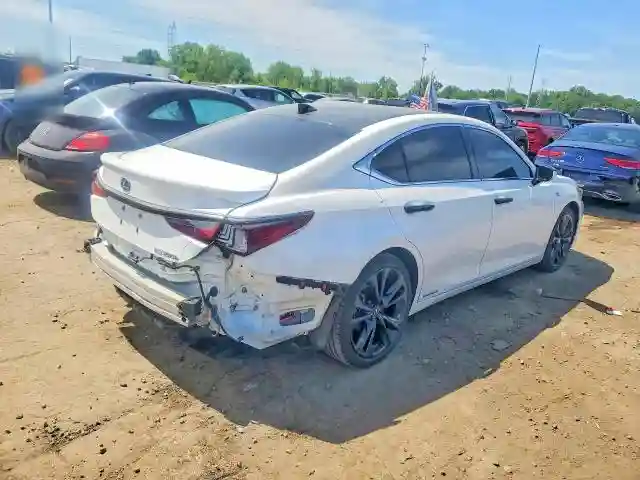 58AGA1C15NU020318 2022 LEXUS ES 300H F-2