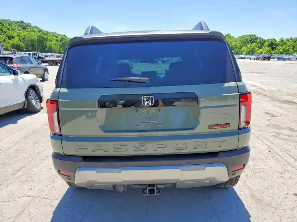 5FNYF9H82TB051957 2026 HONDA PASSPORT-5