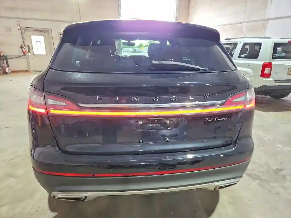 2LMPJ9JP9LBL27267 2020 LINCOLN NAUTILUS-5