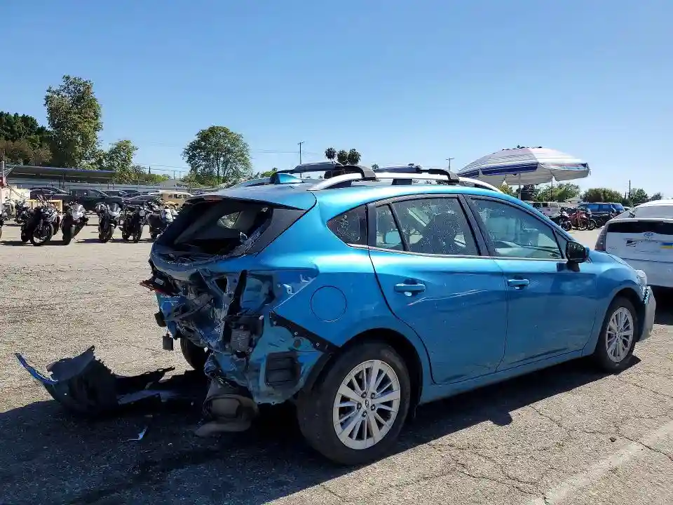 4S3GTAD62H3748642 2017 SUBARU IMPREZA-2