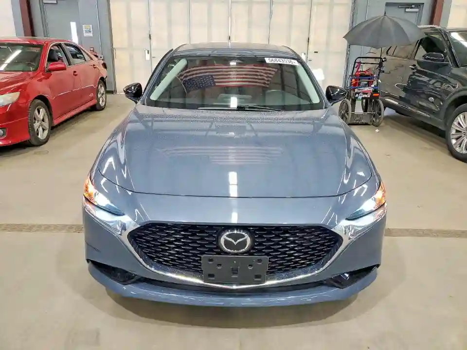 JM1BPBCM8S1775206 2025 MAZDA 3-4