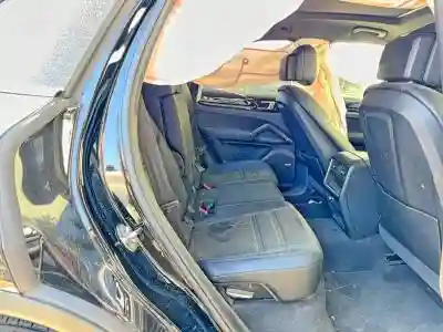 WP1AA2AY9MDA03803 2021 PORSCHE CAYENNE-5