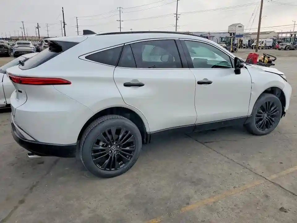 JTEAAAAHXRJ185172 2024 TOYOTA VENZA-2