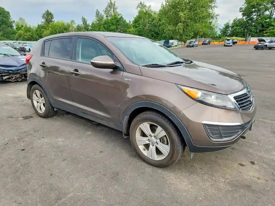 KNDPBCA25C7232521 2012 KIA SPORTAGE-3