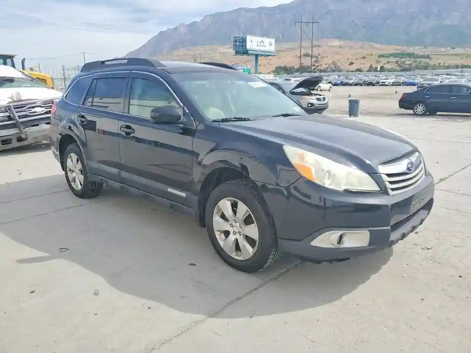 4S4BRBGC9B3366417 2011 SUBARU OUTBACK-3