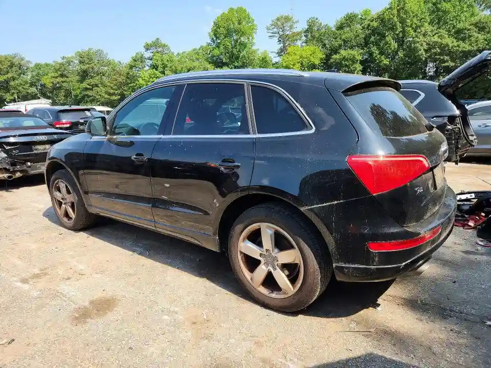 WA1LKAFP1AA048128 2010 AUDI Q5-1