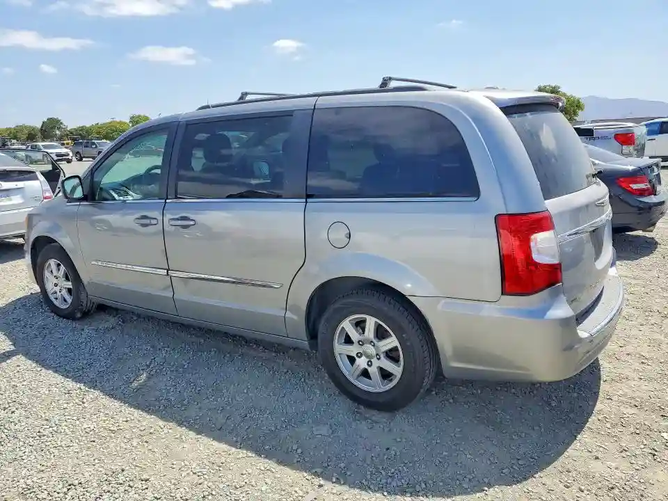 2C4RC1BG5DR554855 2013 CHRYSLER MINIVAN-1