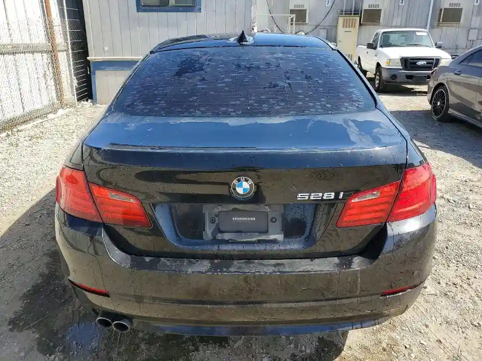 WBAFR1C5XBC742823 2011 BMW 5 SERIES-5