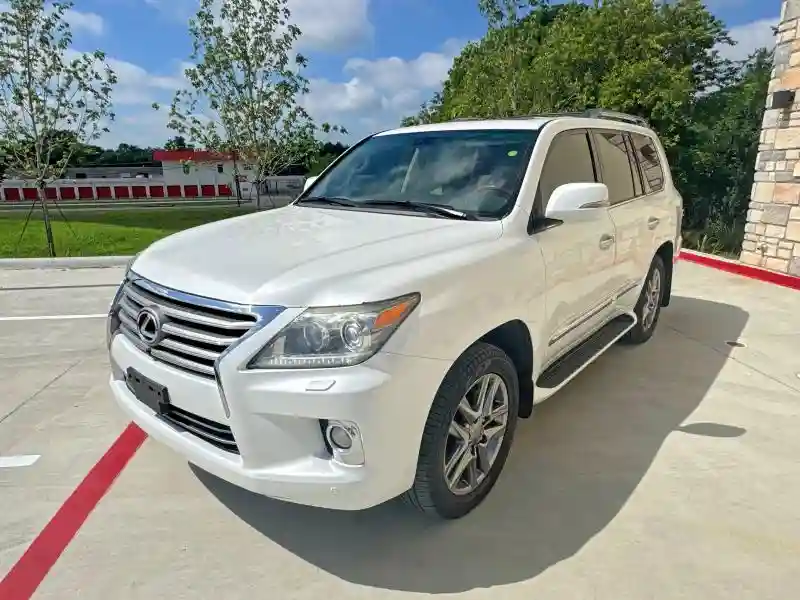 JTJHY7AX8D4100357 2013 LEXUS LX570-1