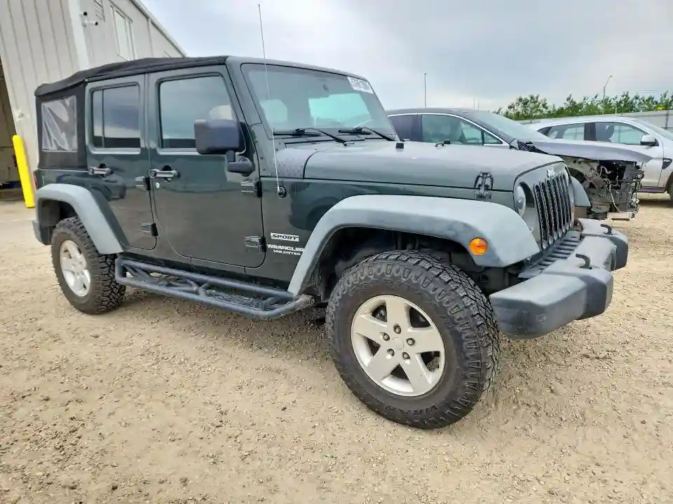 1C4BJWDG3CL100399 2012 JEEP WRANGLER-3
