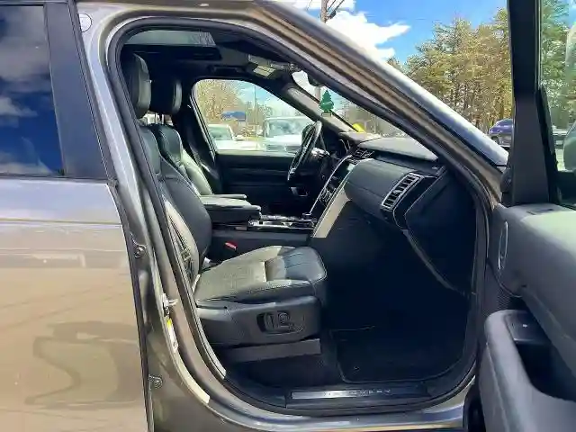 SALRRBBK0HA038494 2017 LAND ROVER DISCOVERY-4