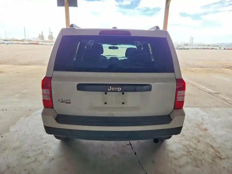 1C4NJPBA6GD718026 2016 JEEP PATRIOT-5