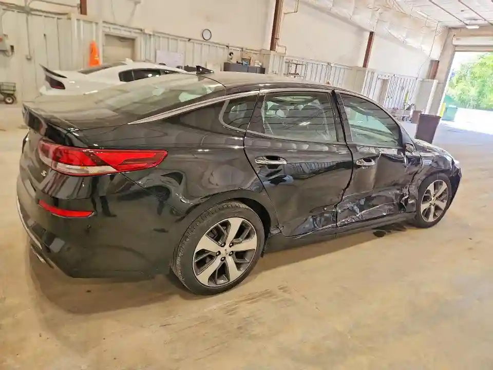 5XXGT4L36LG397591 2020 KIA OPTIMA S-2