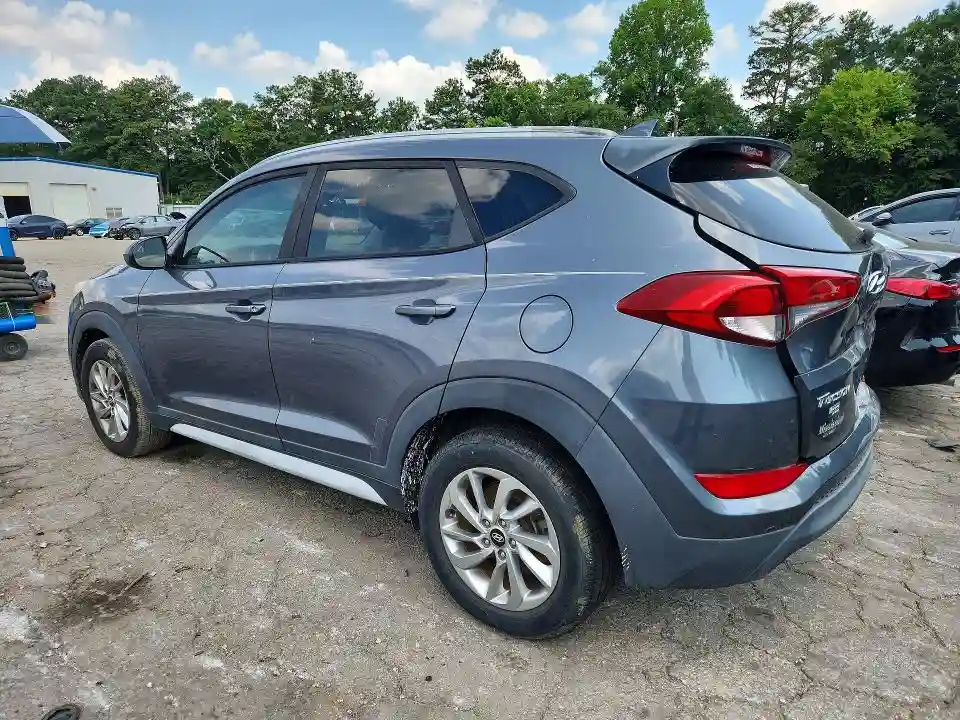 KM8J33A46JU663500 2018 HYUNDAI TUCSON-1