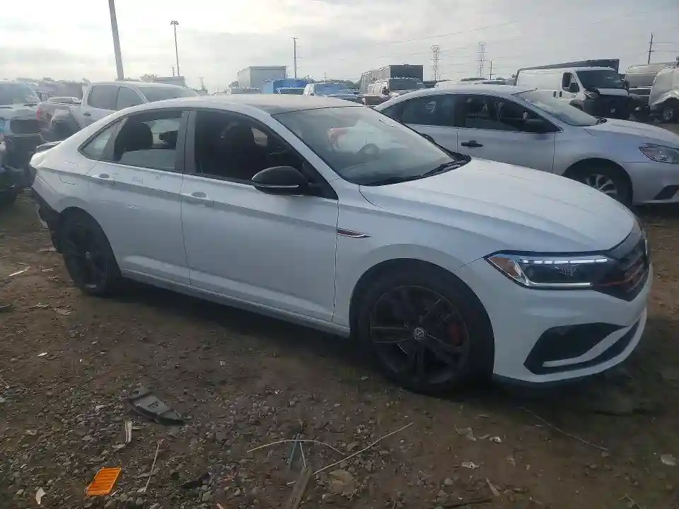 3VW6T7BU7KM153644 2019 VOLKSWAGEN JETTA-3