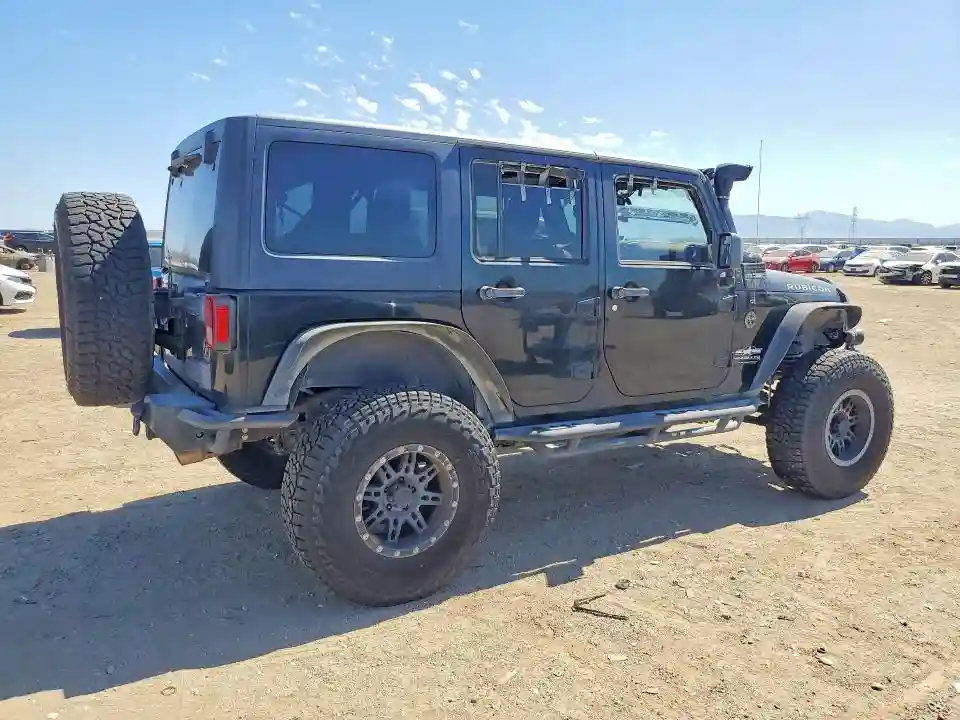 1C4BJWFGXCL178580 2012 JEEP WRANGLER-2