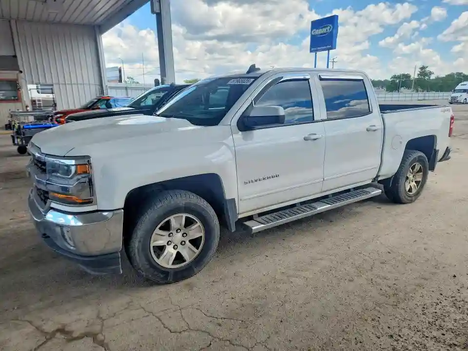 3GCUKREC4JG598741 2018 CHEVROLET SILVERADO-0